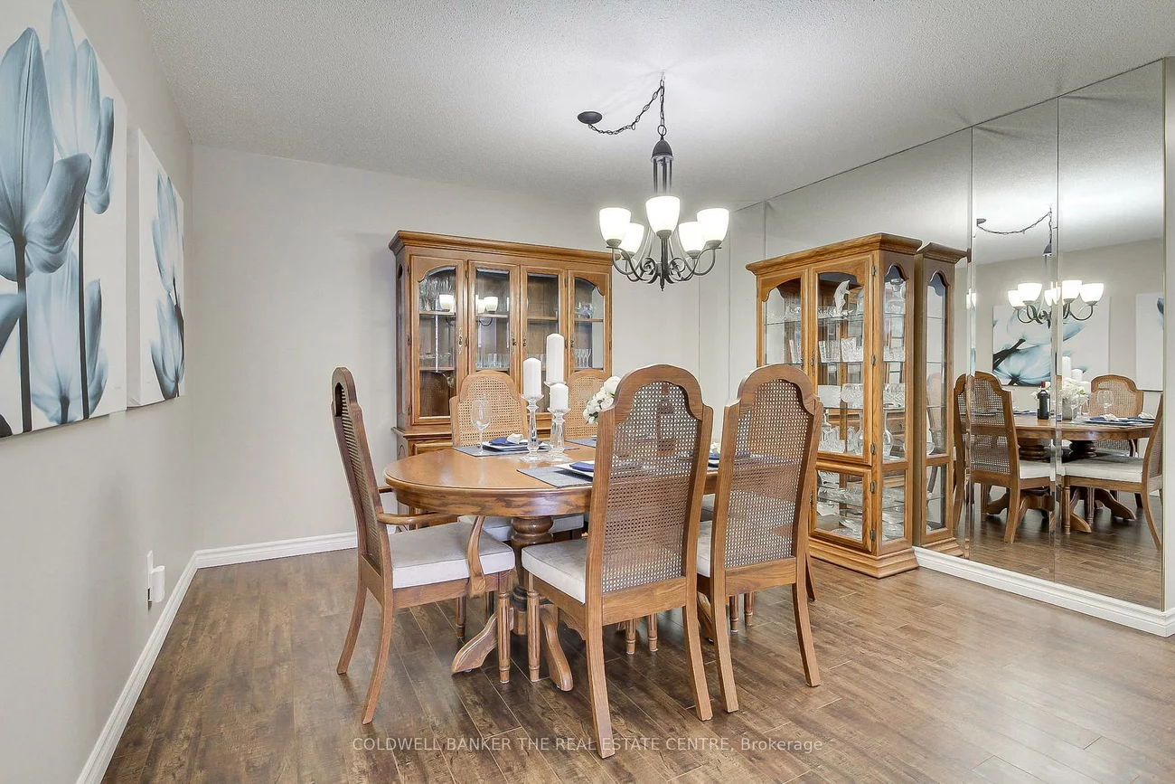 14924, Yonge, Aurora Highlands, Aurora