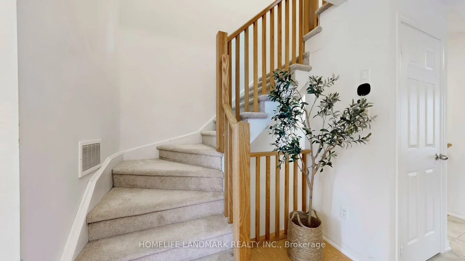 55, Burton Howard, Bayview Northeast, Aurora