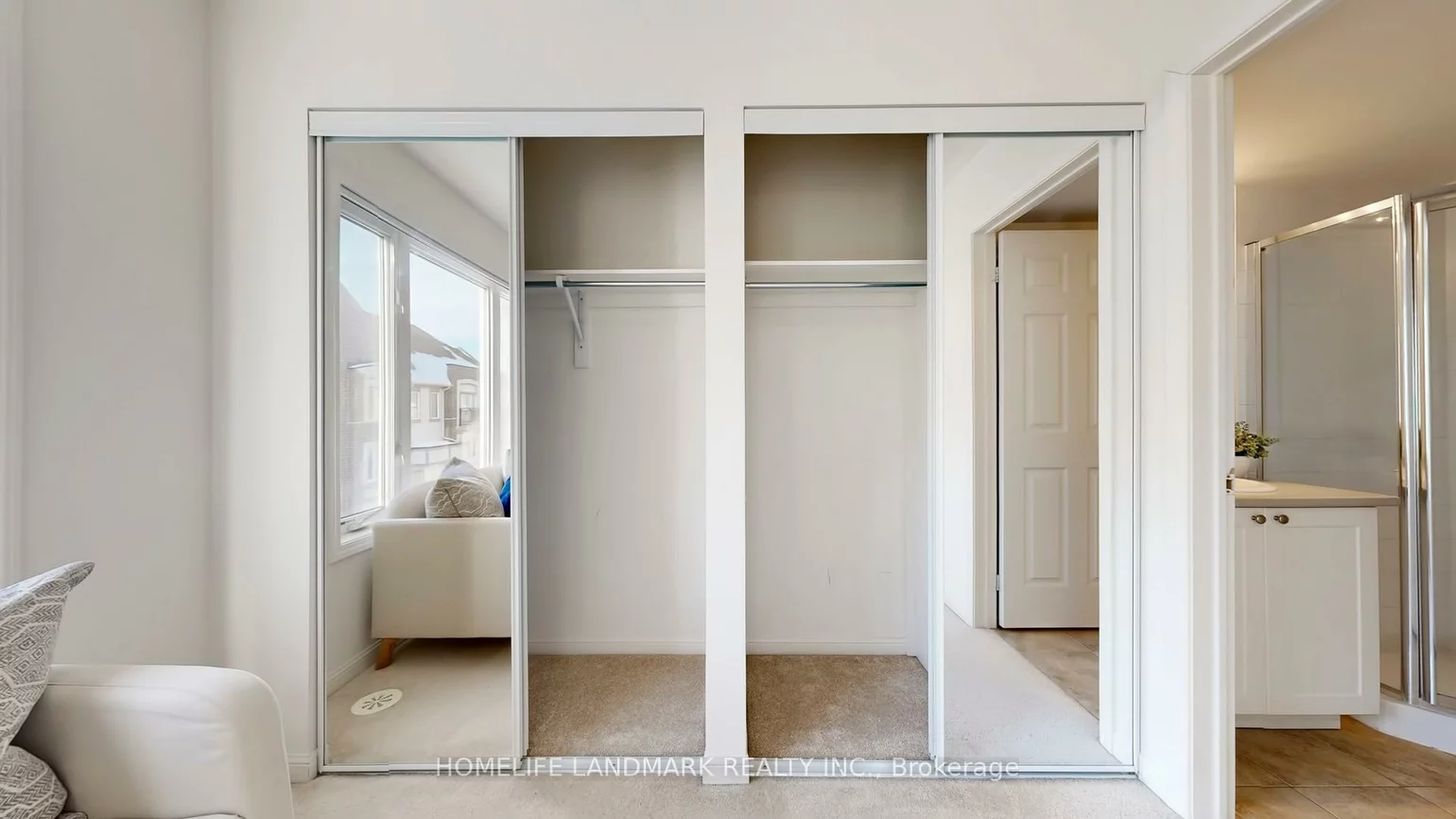 55, Burton Howard, Bayview Northeast, Aurora