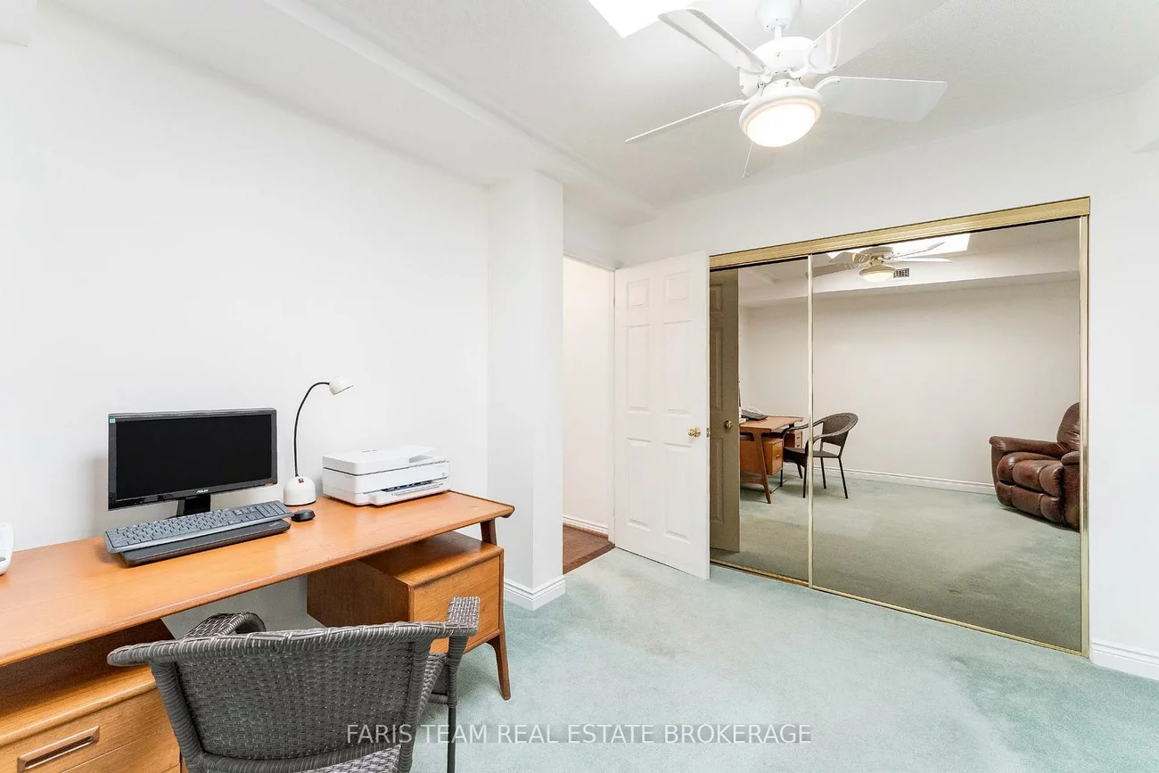 85, Wellington, Aurora Village, Aurora