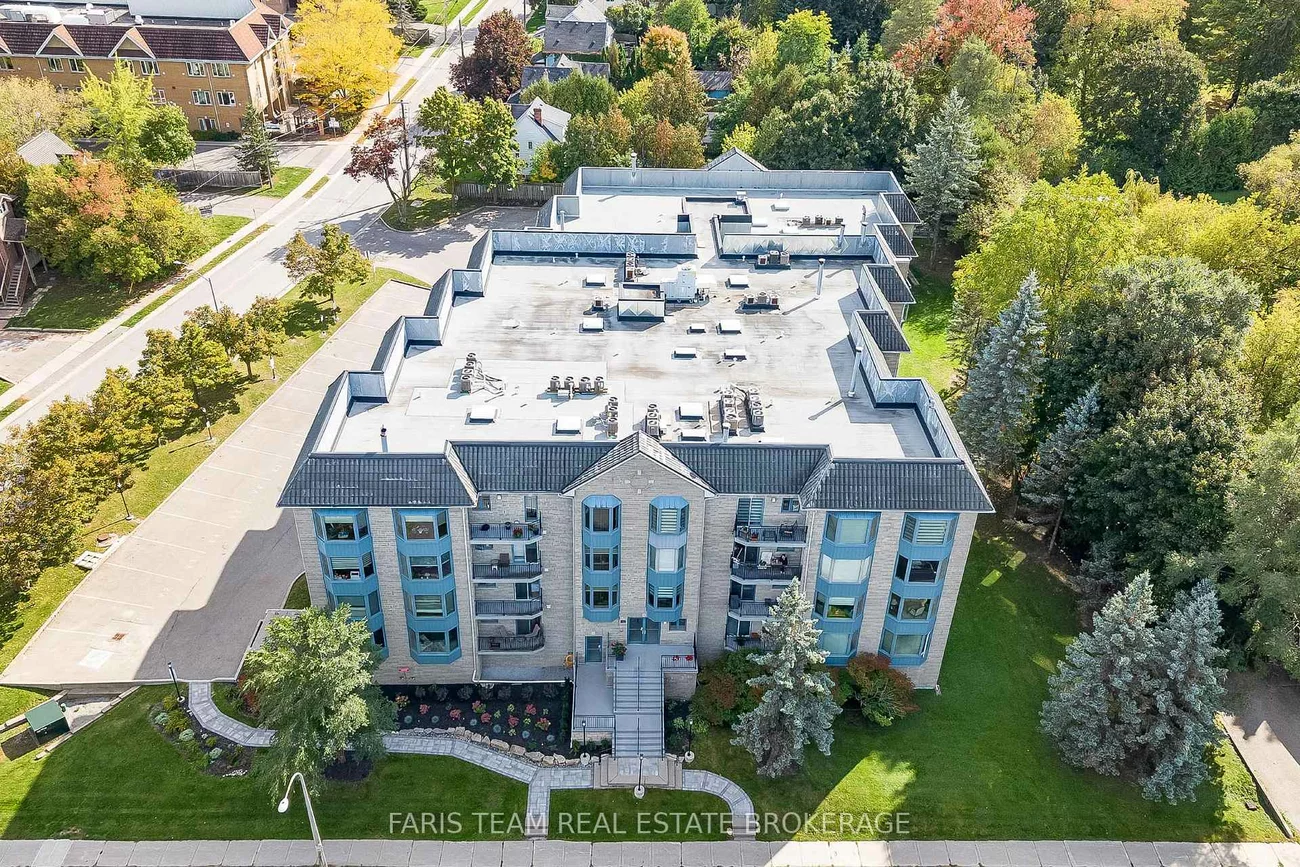 85, Wellington, Aurora Village, Aurora