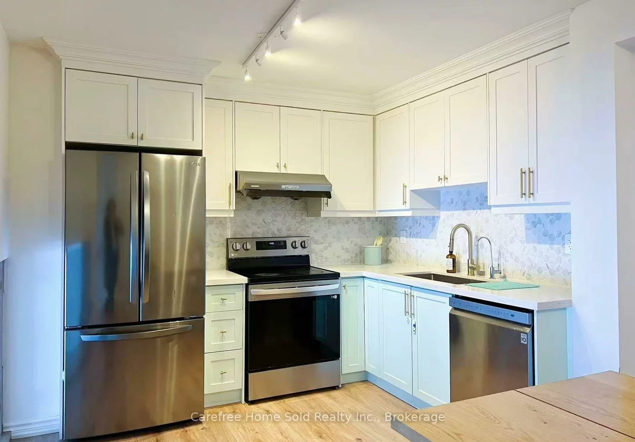 207, Milestone, Aurora Village, Aurora