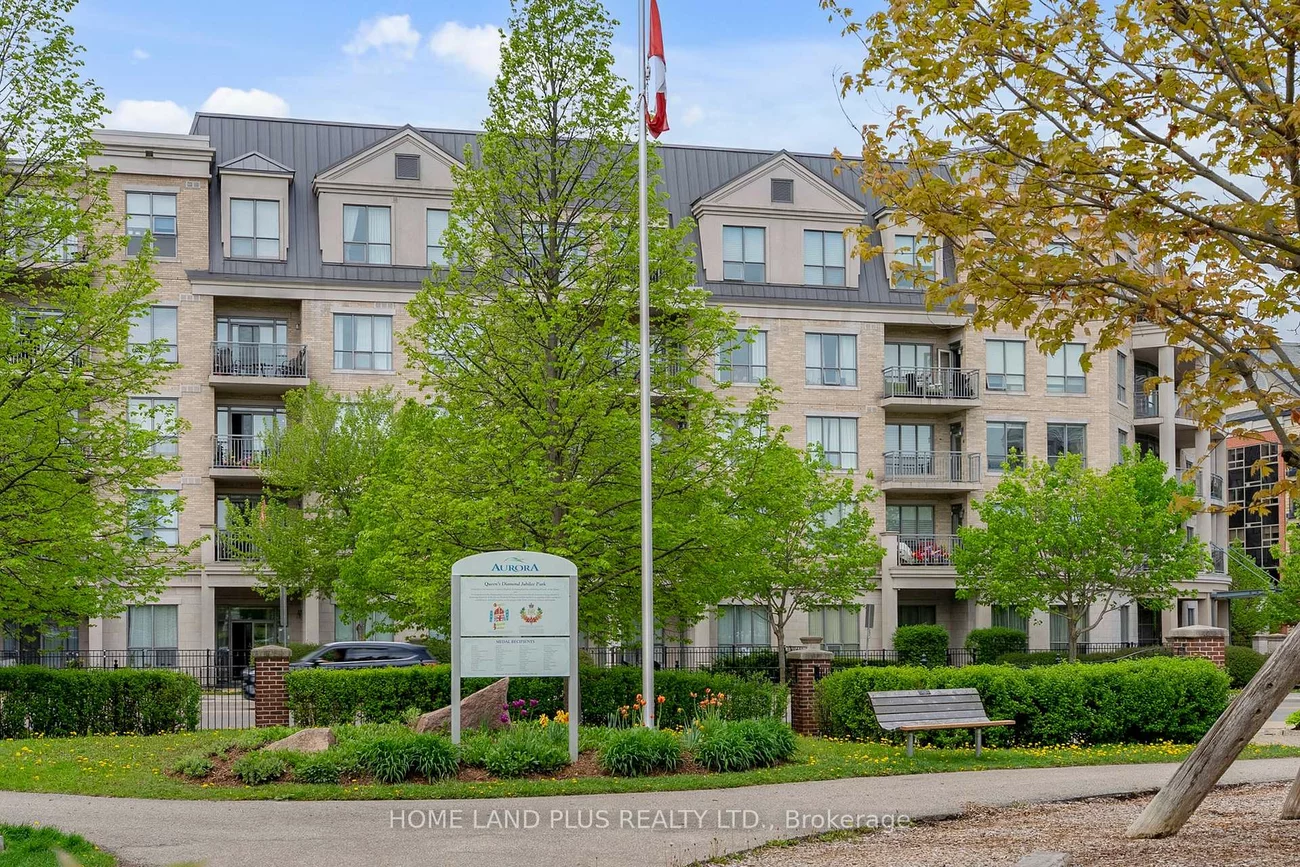 180, John West, Bayview Wellington, Aurora