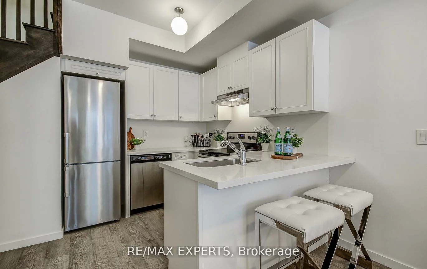 300, Alex Gardner, Aurora Village, Aurora