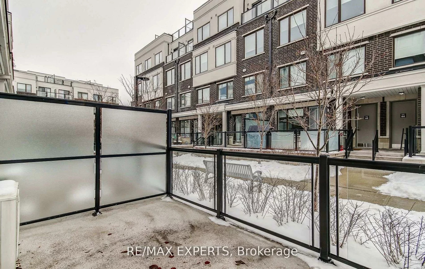 300, Alex Gardner, Aurora Village, Aurora