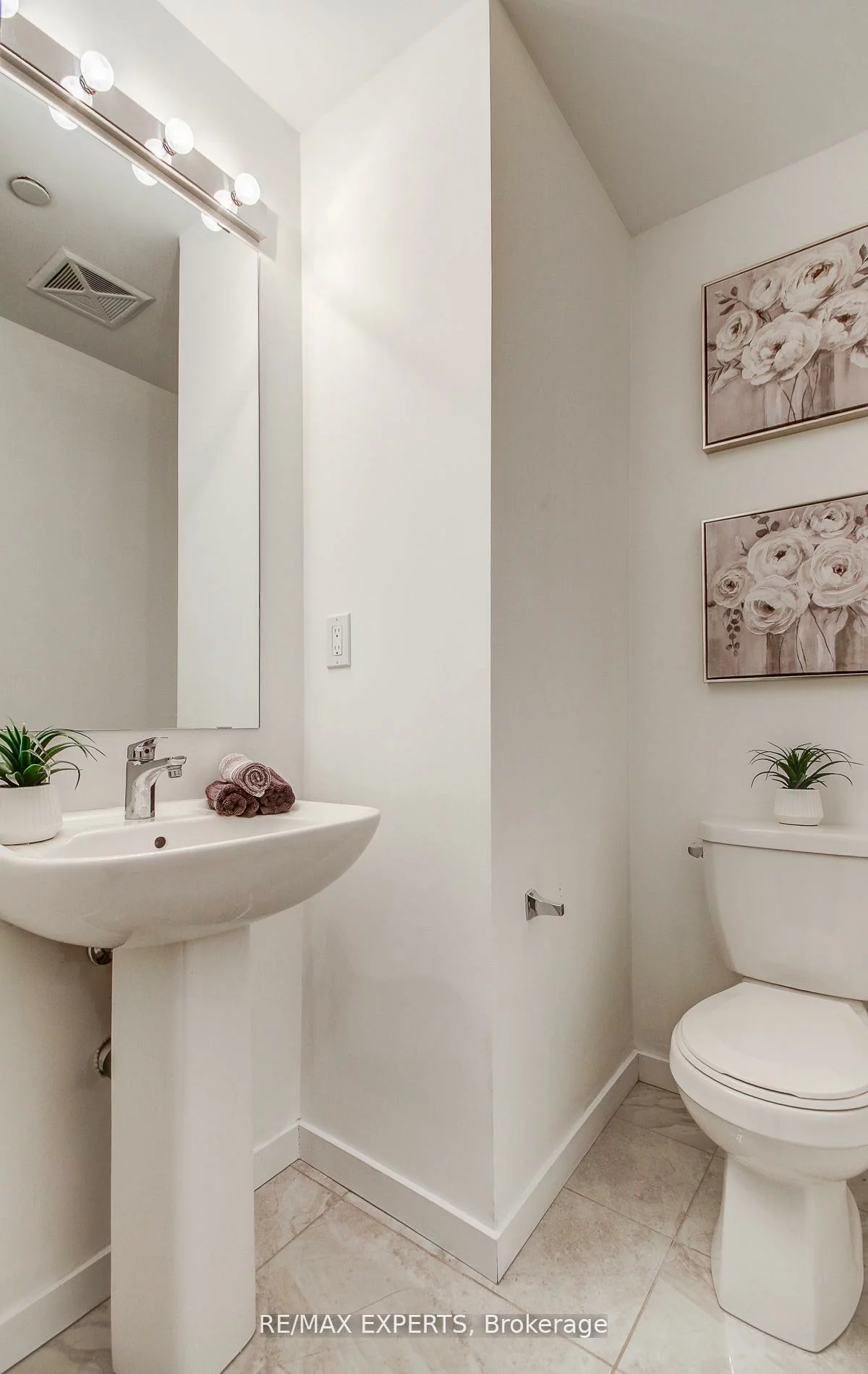 300, Alex Gardner, Aurora Village, Aurora