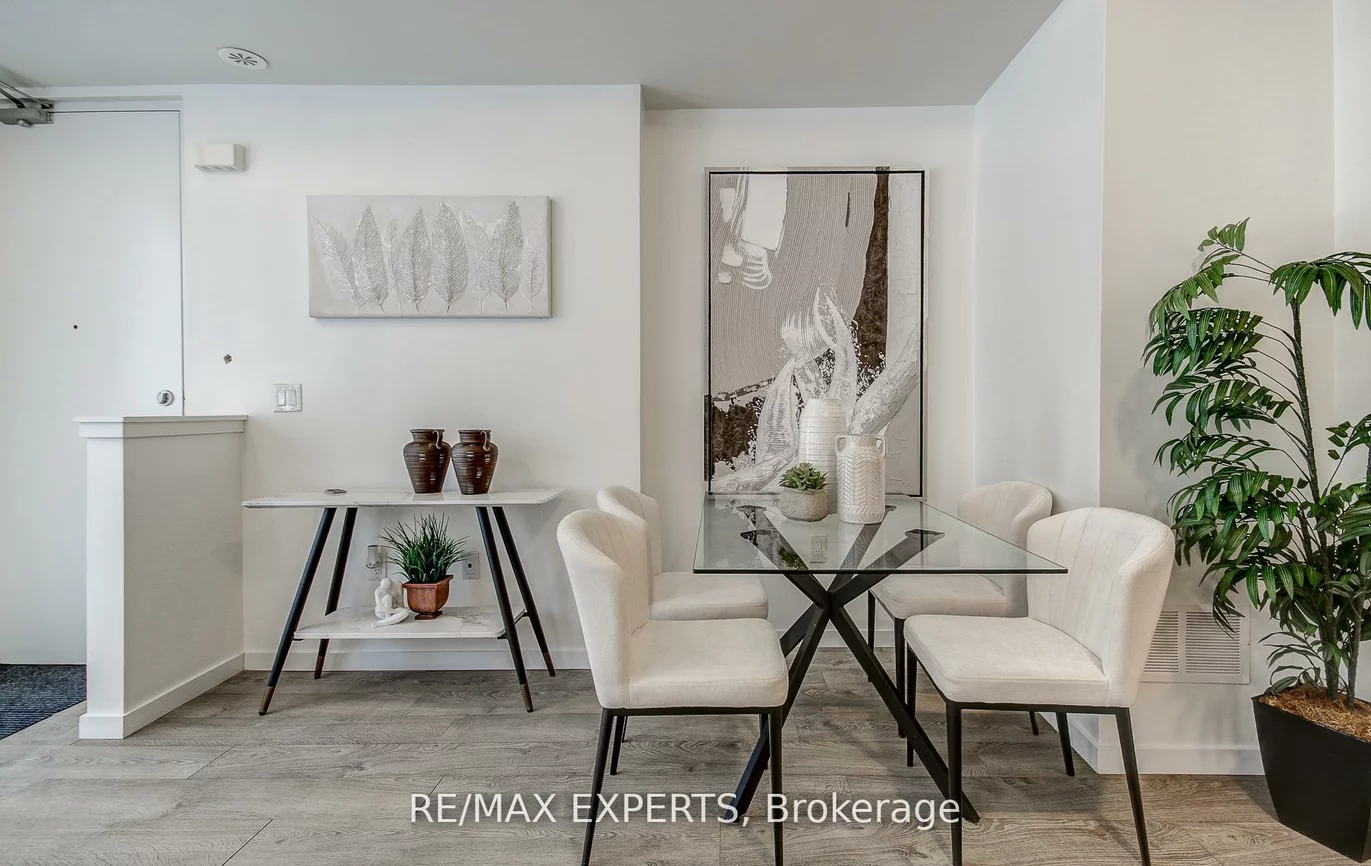 300, Alex Gardner, Aurora Village, Aurora