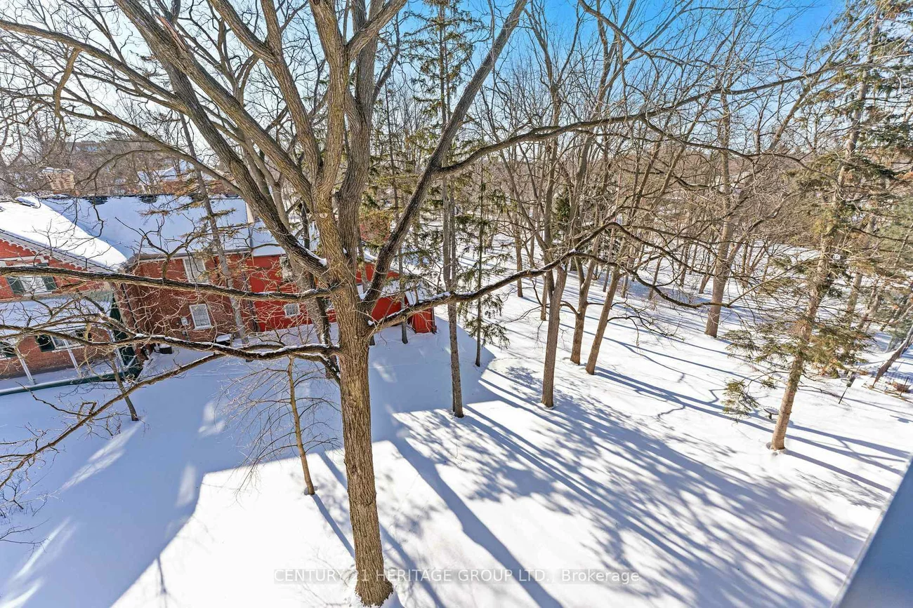 15390, Yonge, Aurora Village, Aurora