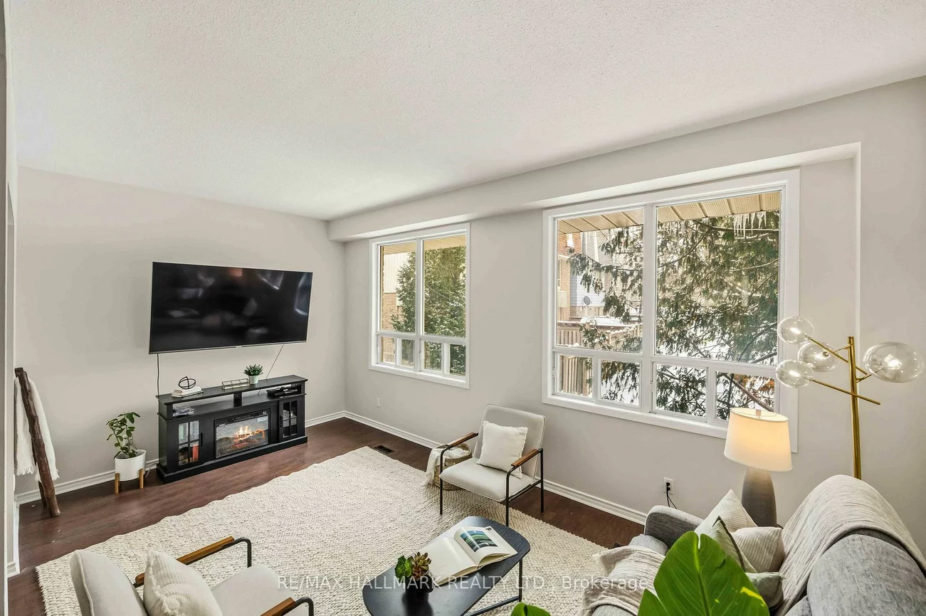 5, Poplar, Aurora Highlands, Aurora