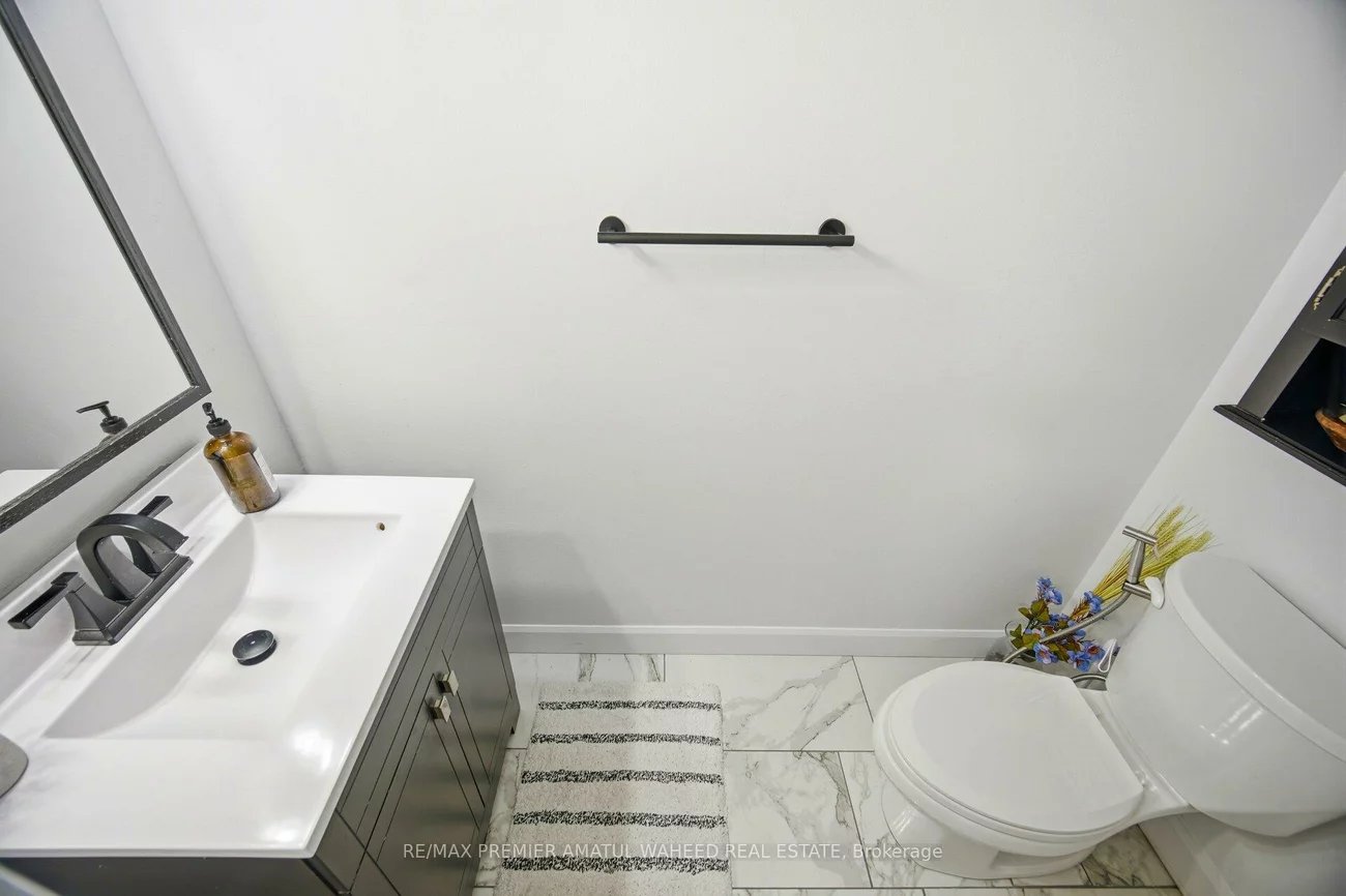 111, Milestone, Aurora Village, Aurora