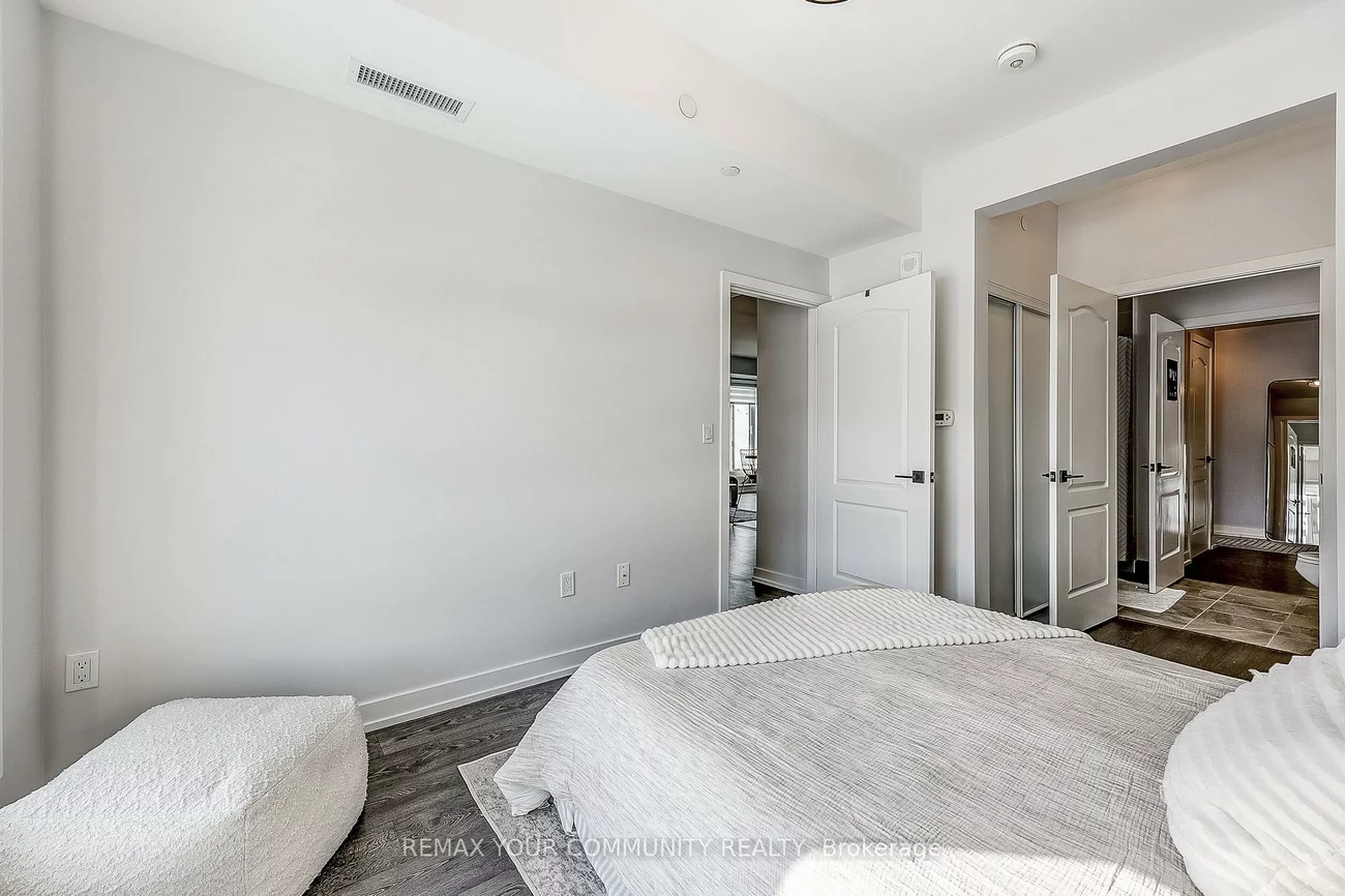 555, William Graham, Rural Aurora, Aurora