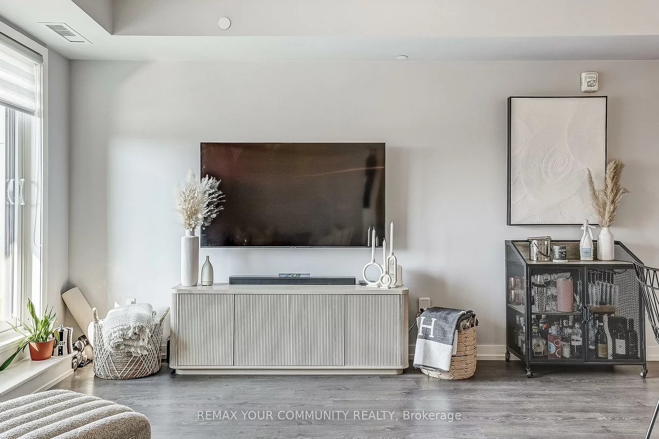 555, William Graham, Rural Aurora, Aurora