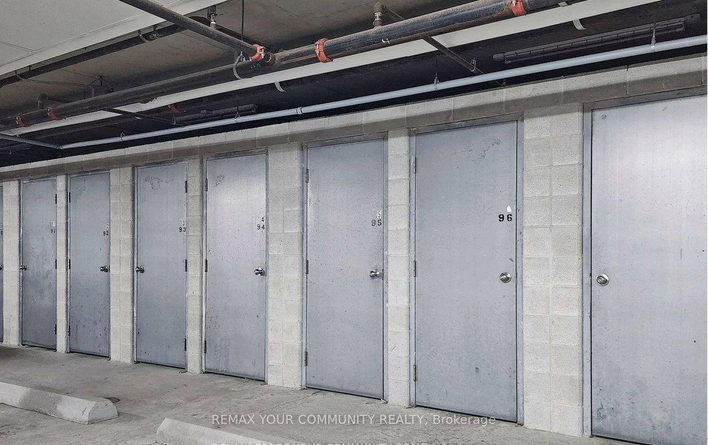 15450, Yonge, Aurora Heights, Aurora