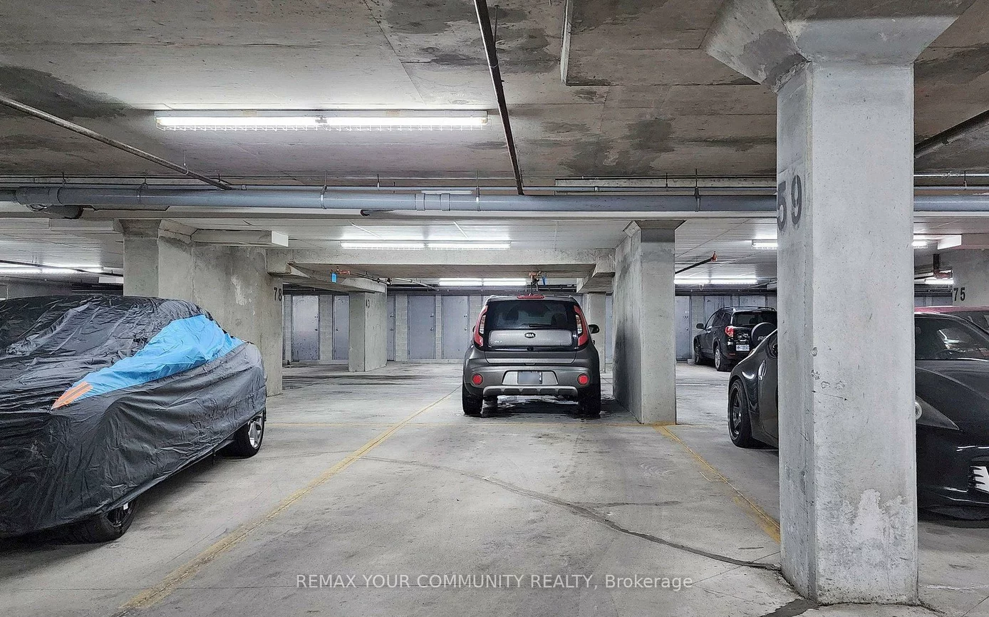 15450, Yonge, Aurora Heights, Aurora