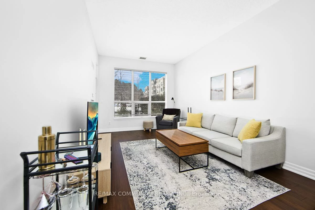 180, John West, Bayview Wellington, Aurora