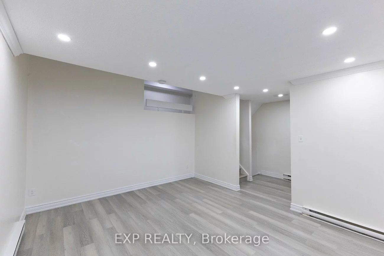 248, Milestone, Aurora Village, Aurora