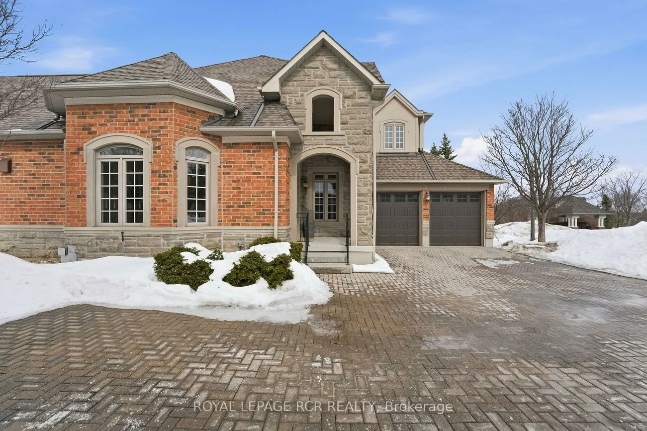 16, Bonnell, Aurora Estates, Aurora