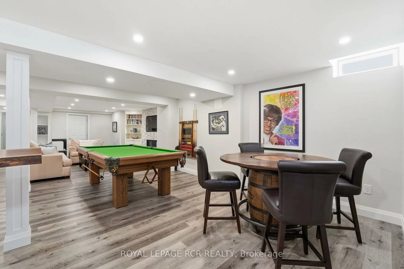 16, Bonnell, Aurora Estates, Aurora