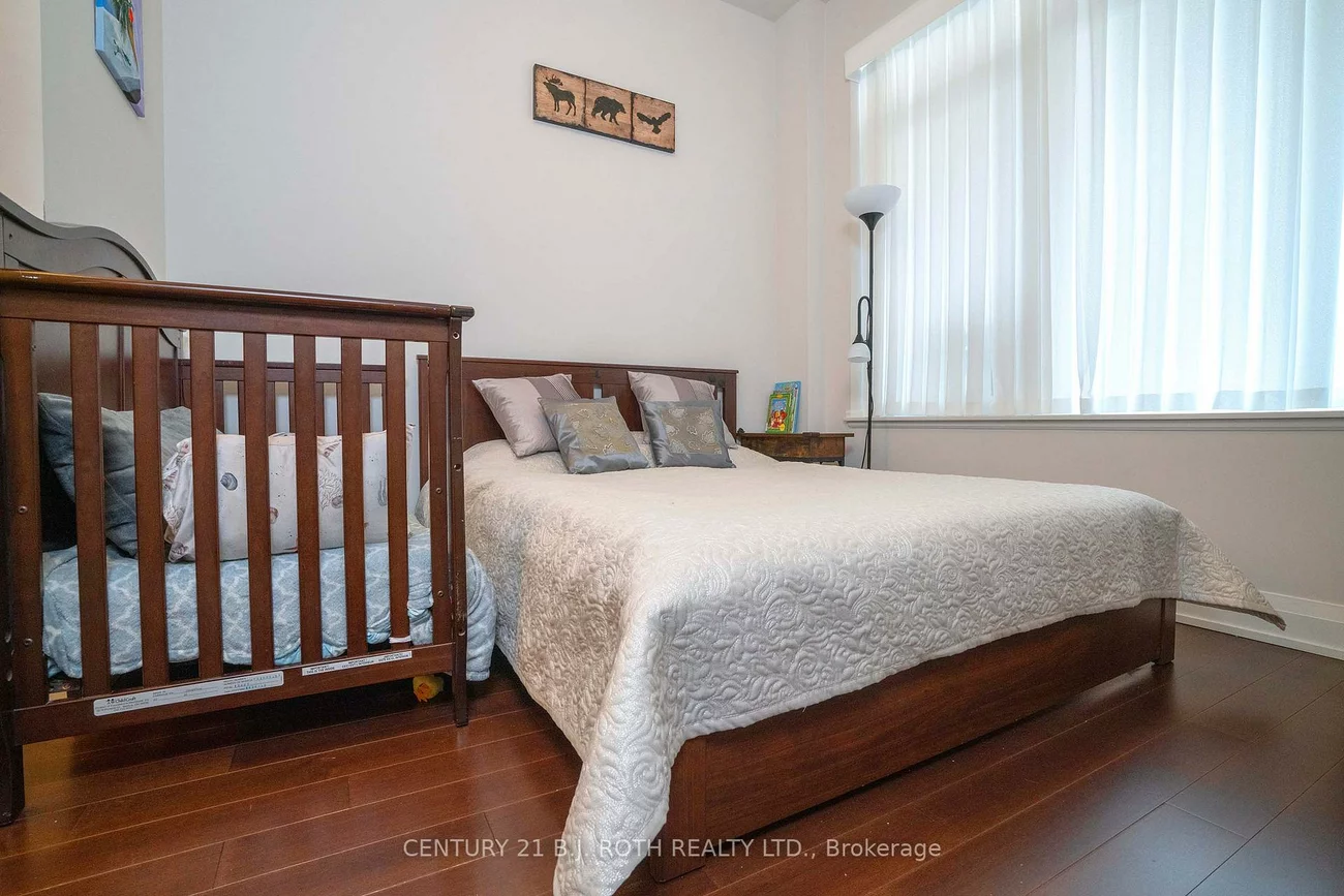 15277, Yonge, Aurora Village, Aurora