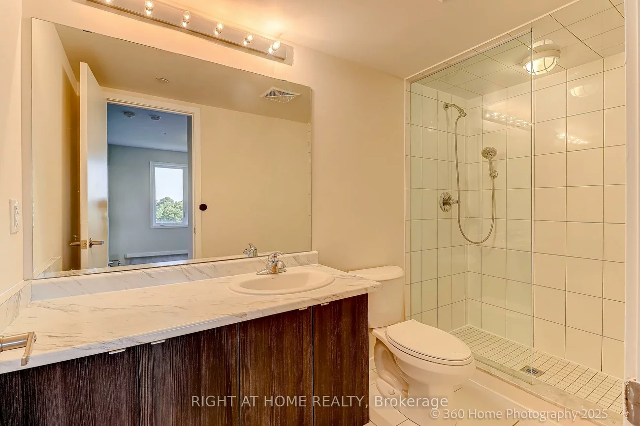 200, Alex Gardner, Aurora Village, Aurora