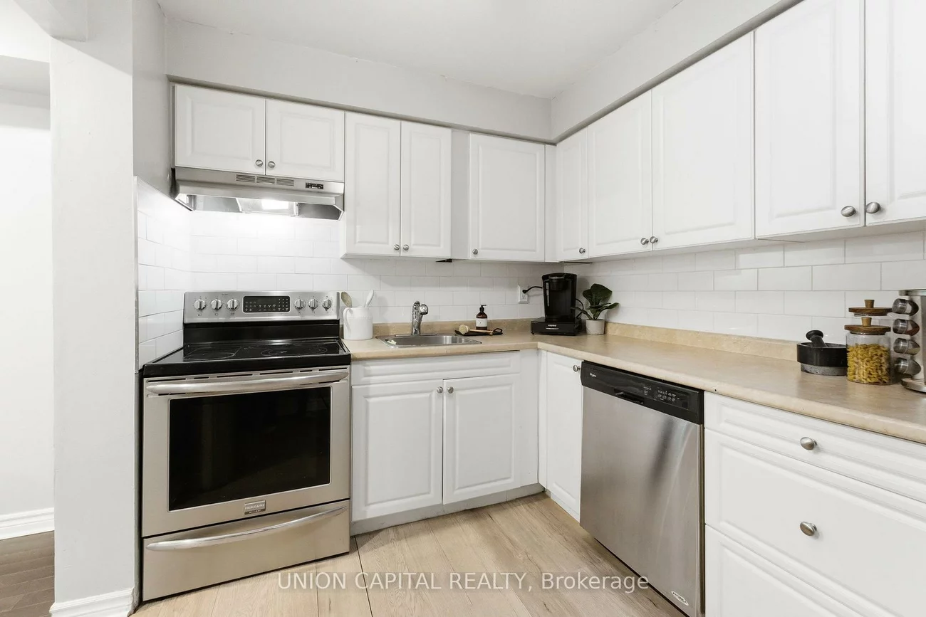 317, Milestone, Aurora Village, Aurora