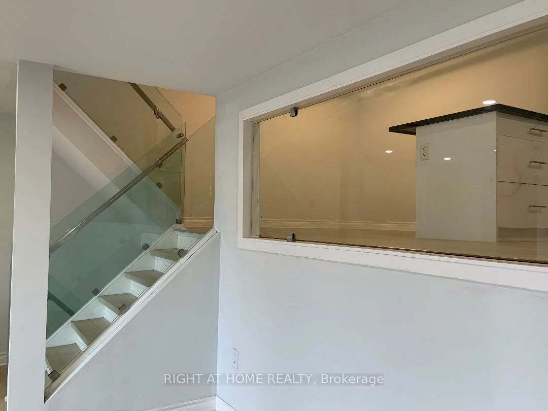 24, Springfair, Aurora Village, Aurora