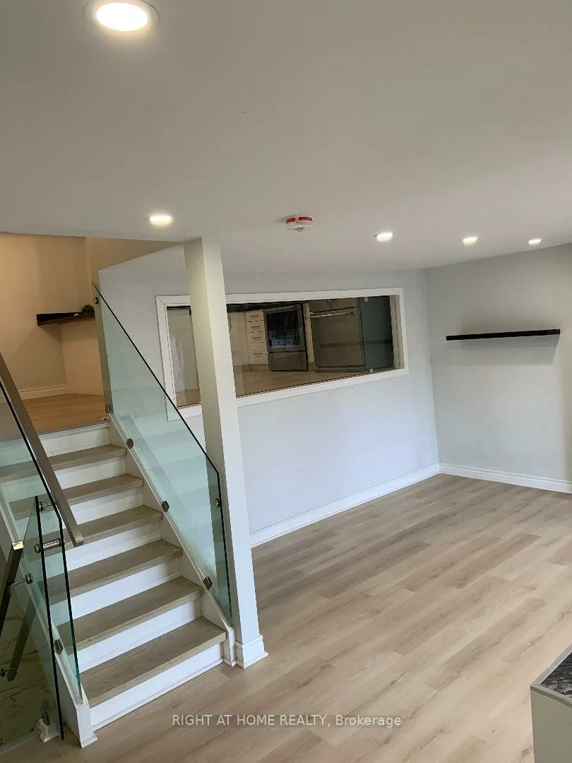 24, Springfair, Aurora Village, Aurora