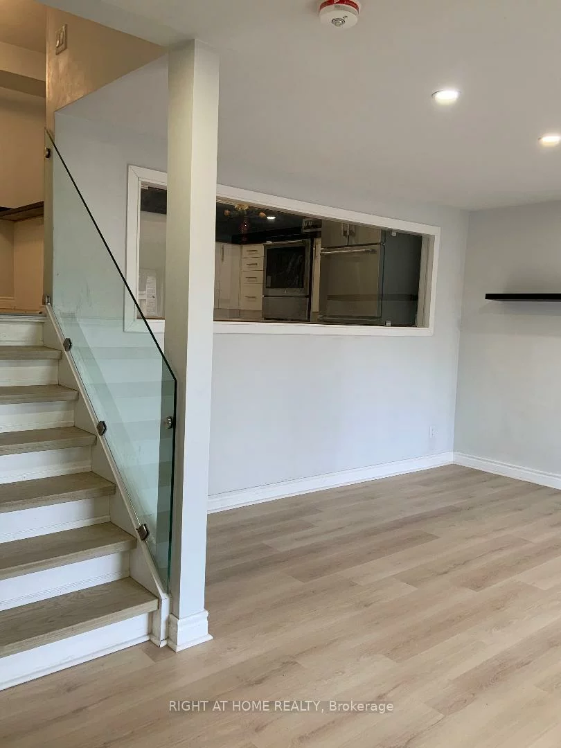 24, Springfair, Aurora Village, Aurora