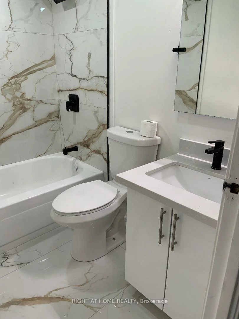 24, Springfair, Aurora Village, Aurora