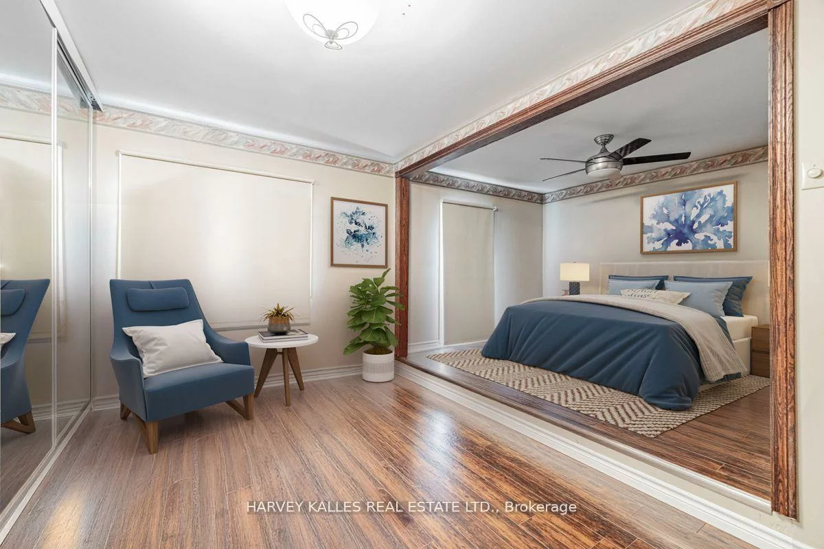 82, Poplar, Aurora Highlands, Aurora