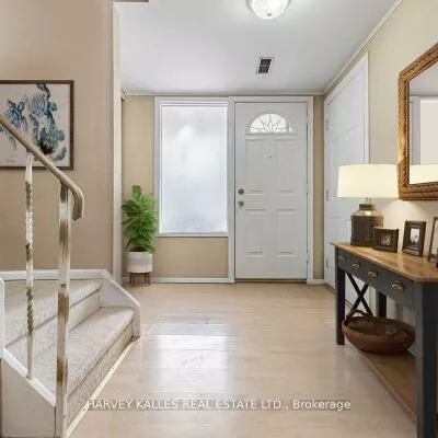 82, Poplar, Aurora Highlands, Aurora