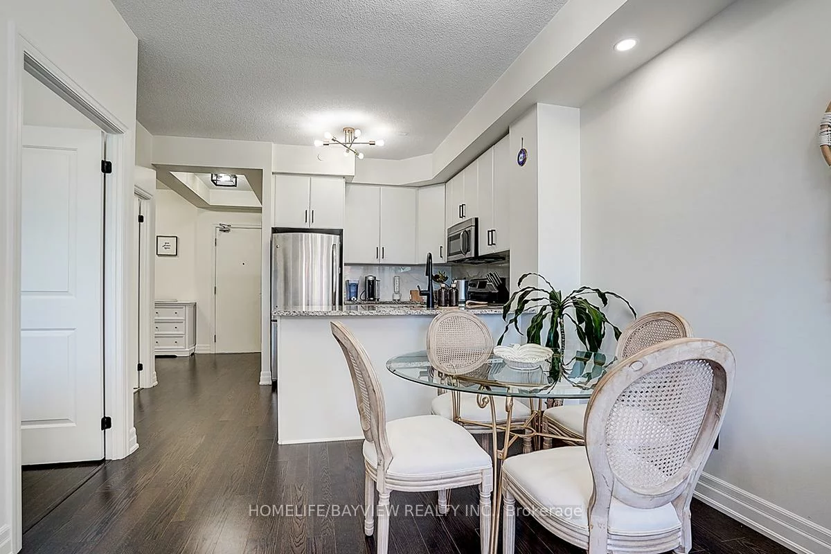 111, Civic Square, Bayview Wellington, Aurora