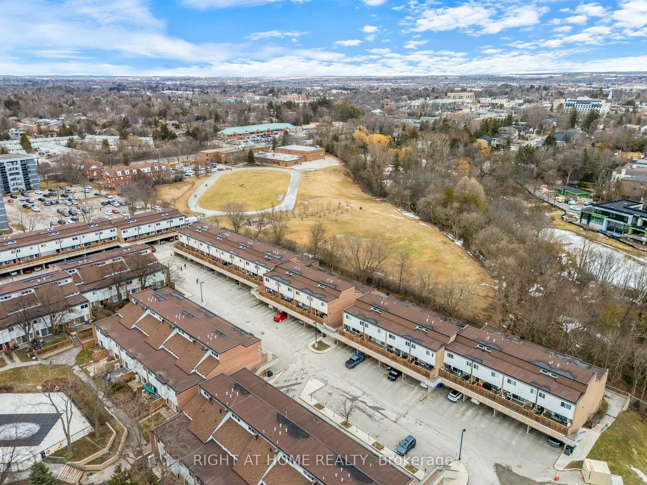 219, Milestone, Aurora Village, Aurora