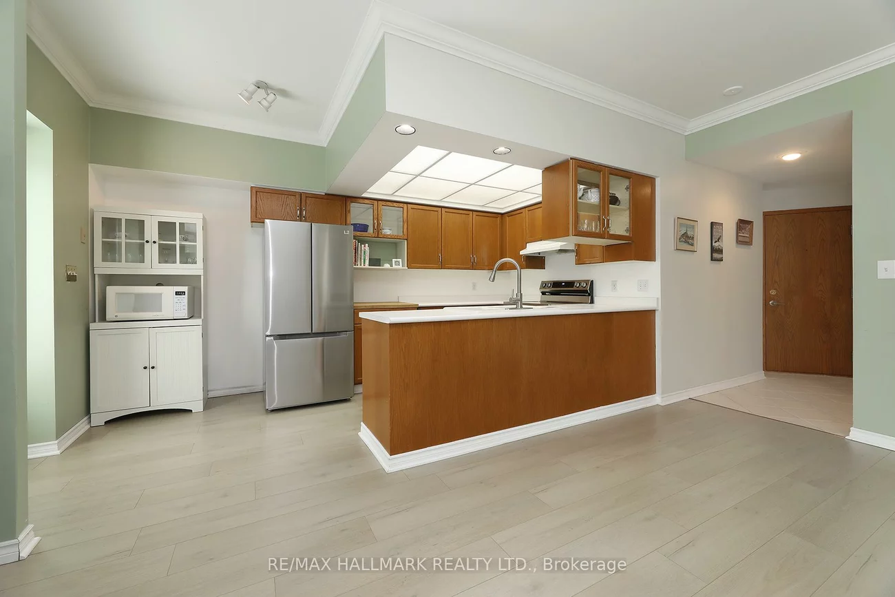 21, George, Aurora Village, Aurora