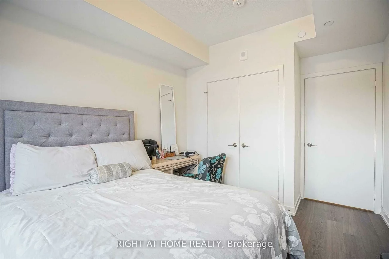 555, William Graham, Rural Aurora, Aurora