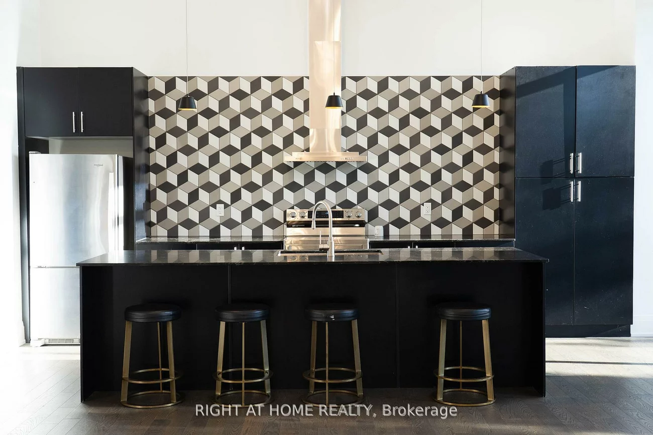 555, William Graham, Rural Aurora, Aurora