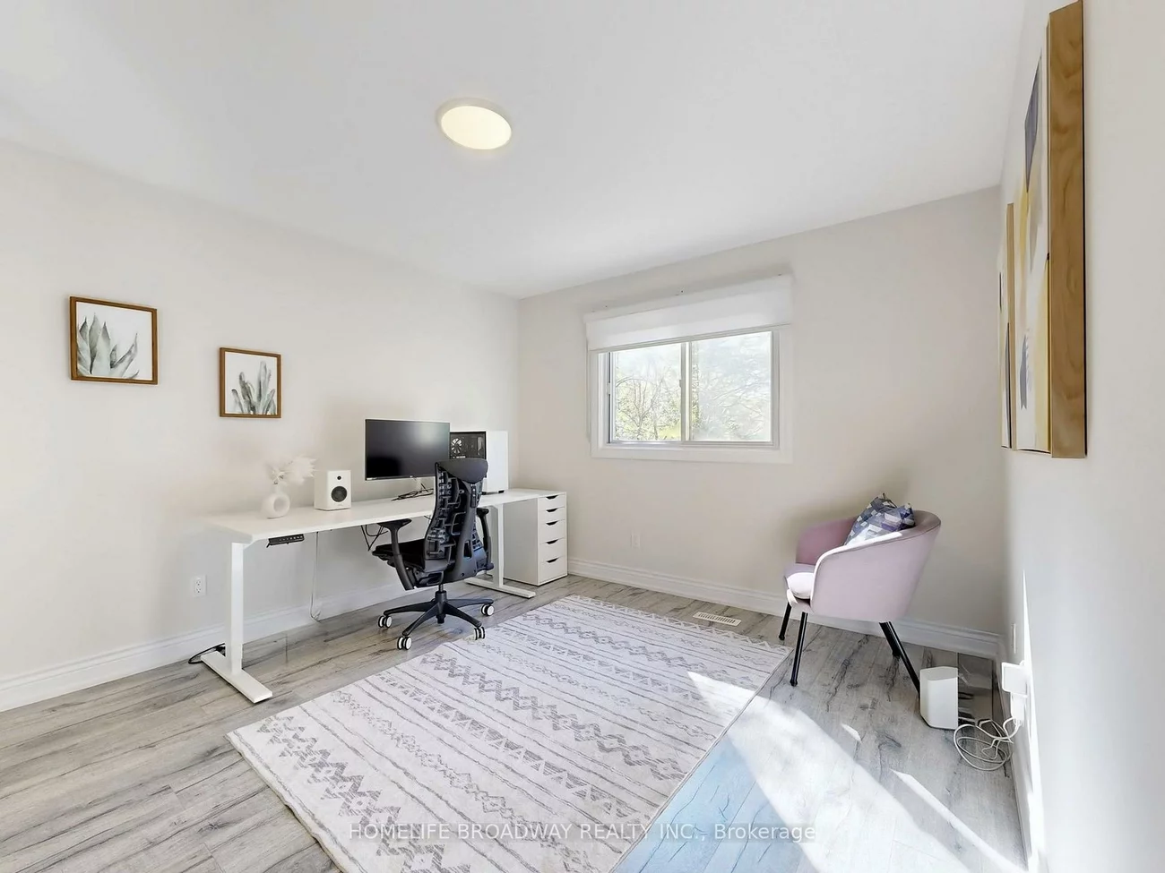 109, Poplar, Aurora Highlands, Aurora