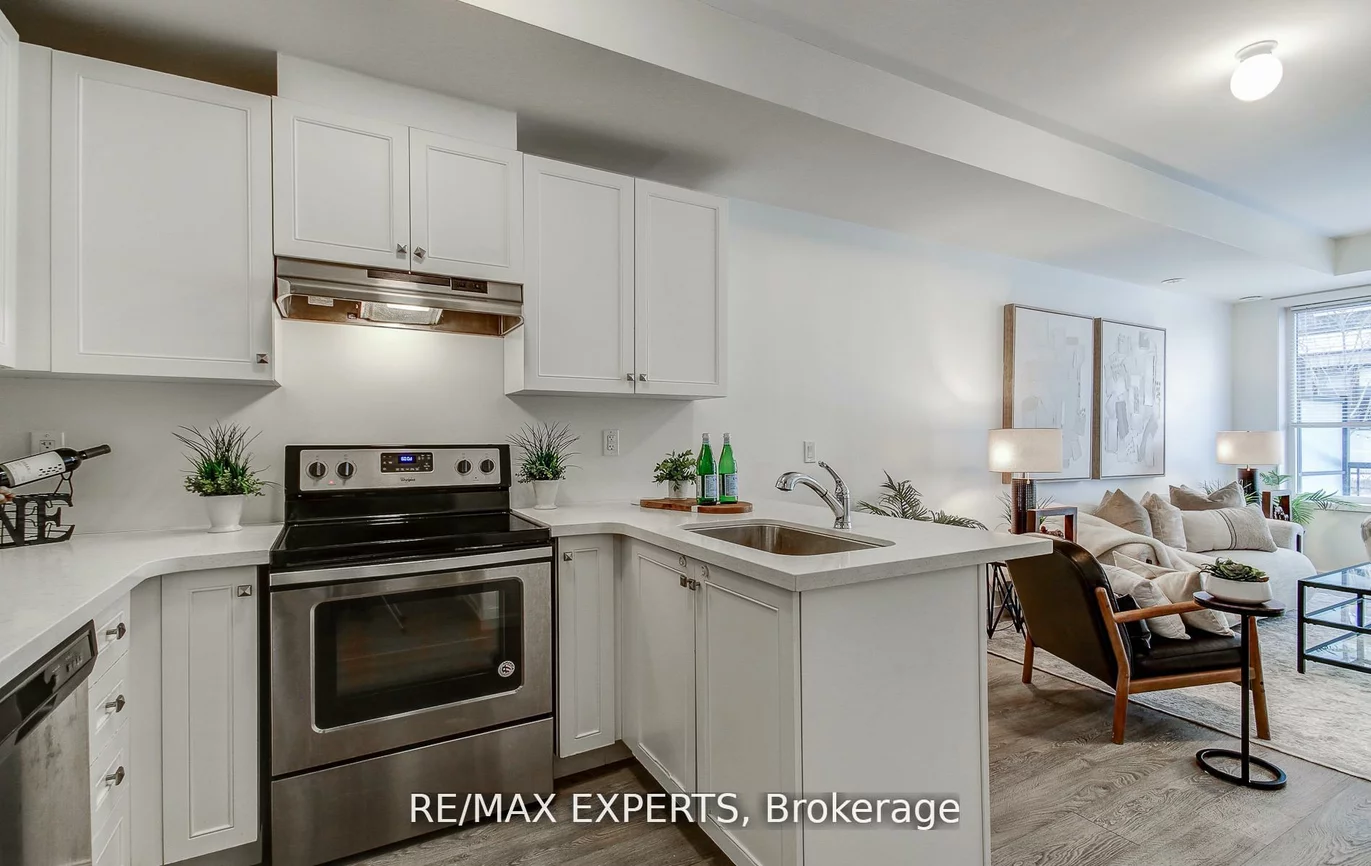 300, Alex Gardner, Aurora Village, Aurora