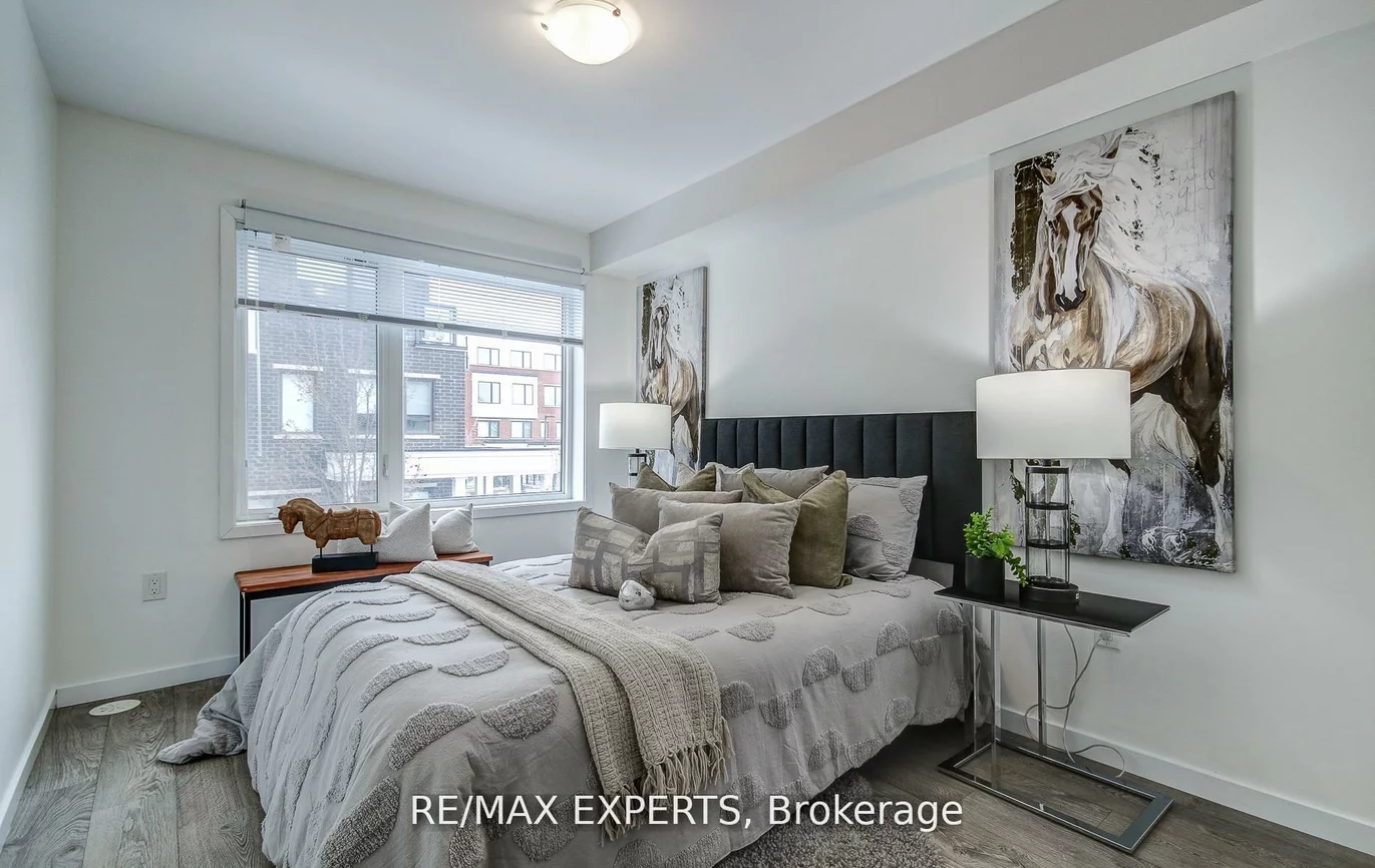 300, Alex Gardner, Aurora Village, Aurora