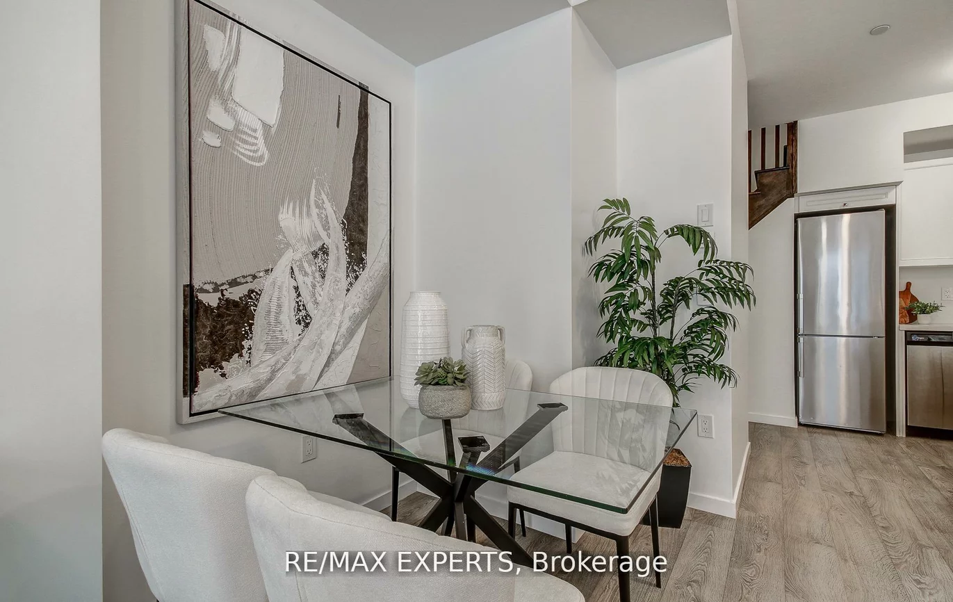 300, Alex Gardner, Aurora Village, Aurora