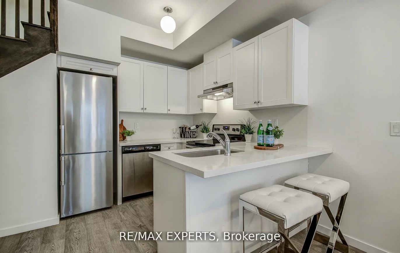 300, Alex Gardner, Aurora Village, Aurora