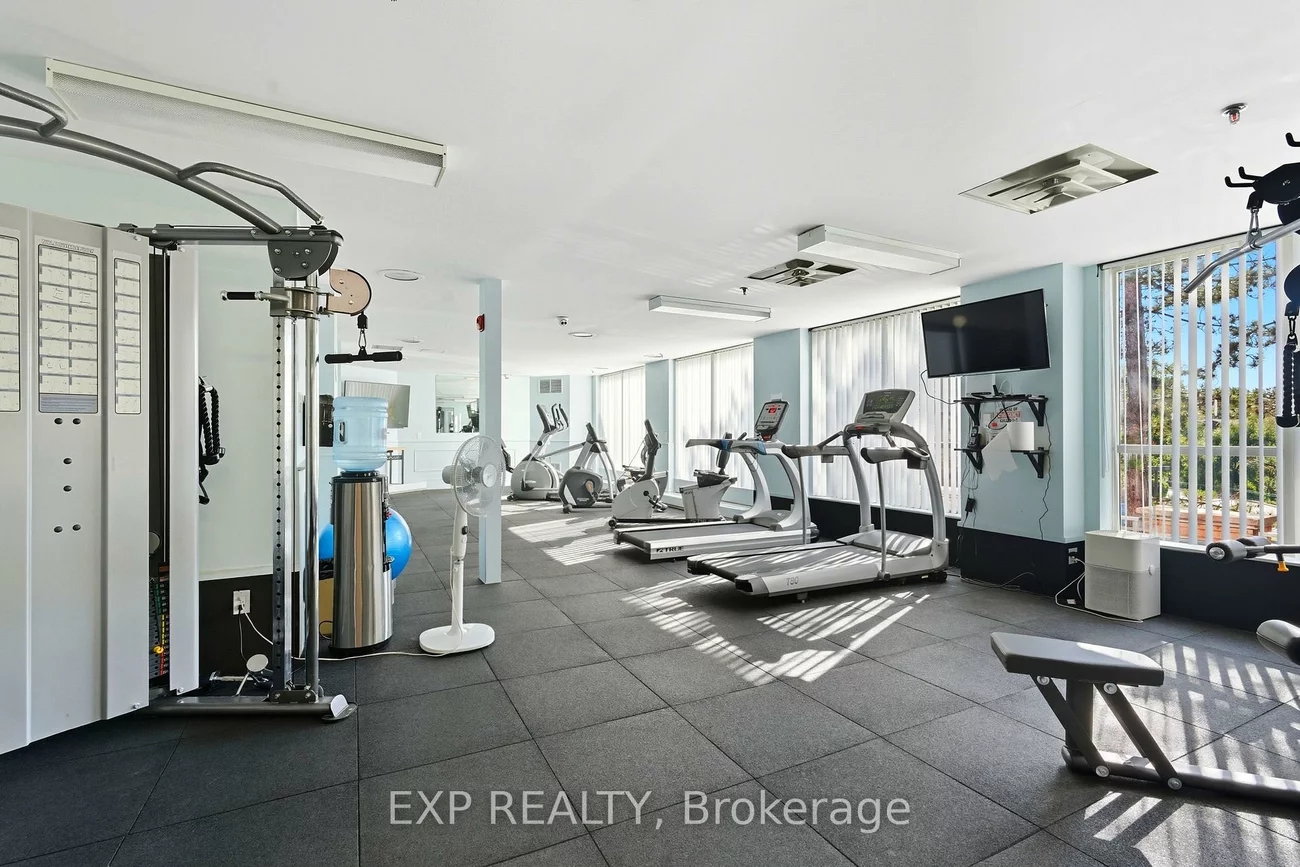 14924, Yonge, Aurora Highlands, Aurora