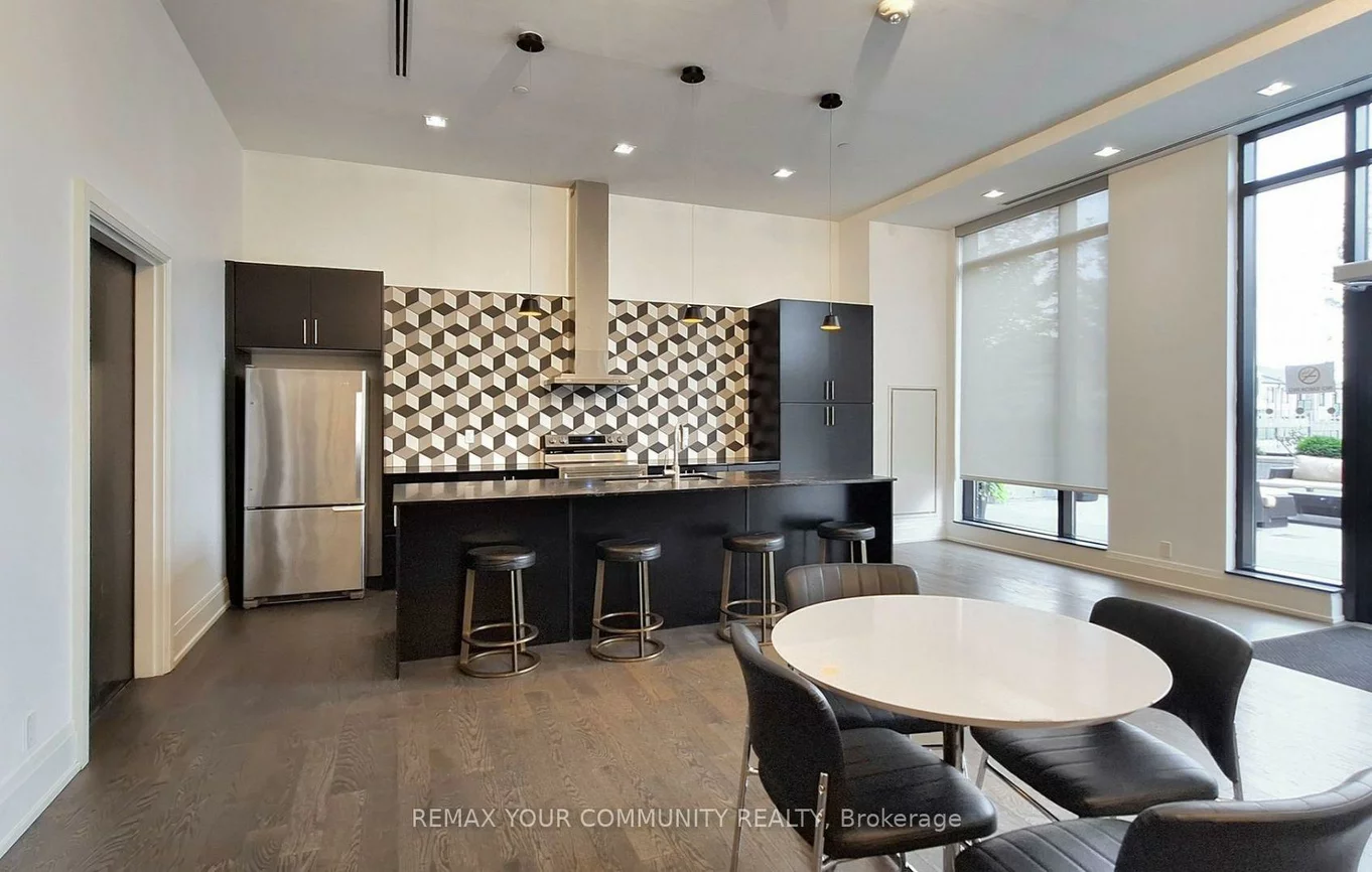 555, William Graham, Rural Aurora, Aurora