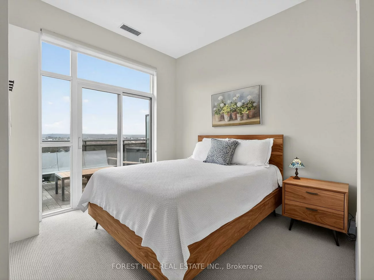 111, Civic Square, Bayview Wellington, Aurora