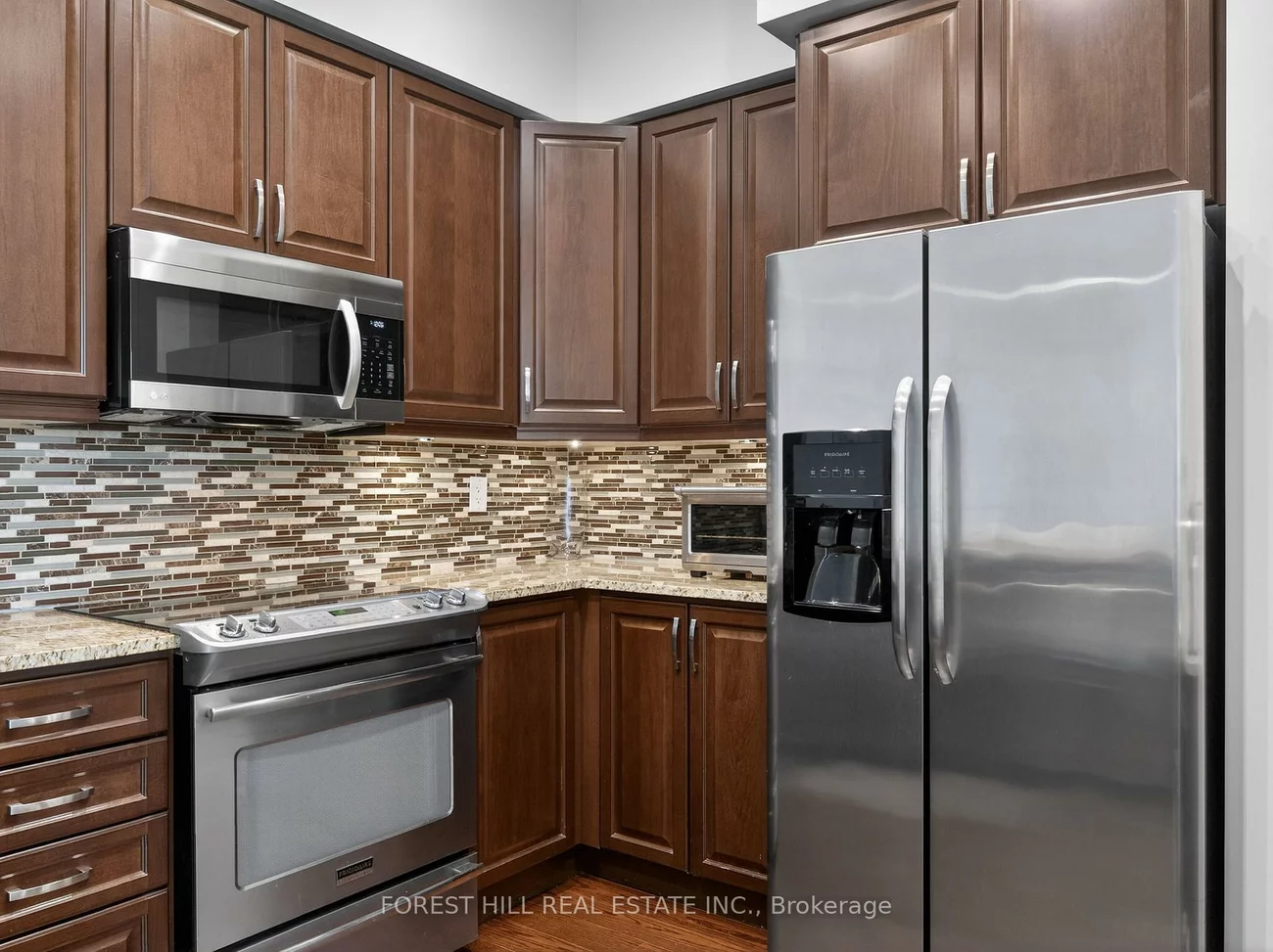 111, Civic Square, Bayview Wellington, Aurora