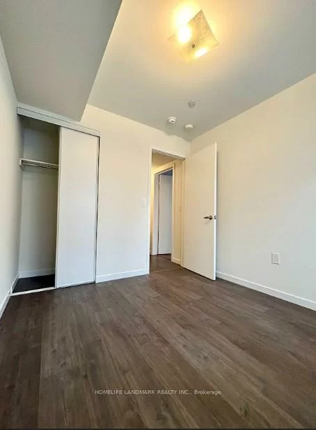 400, Alex Gardner, Aurora Village, Aurora