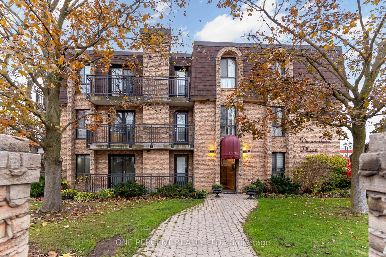 15390, Yonge, Aurora Heights, Aurora