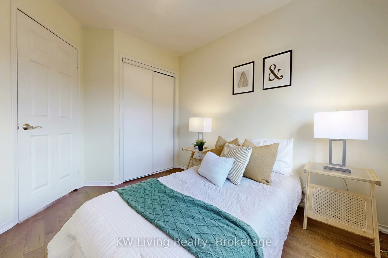 81, Mosaics, Aurora Highlands, Aurora