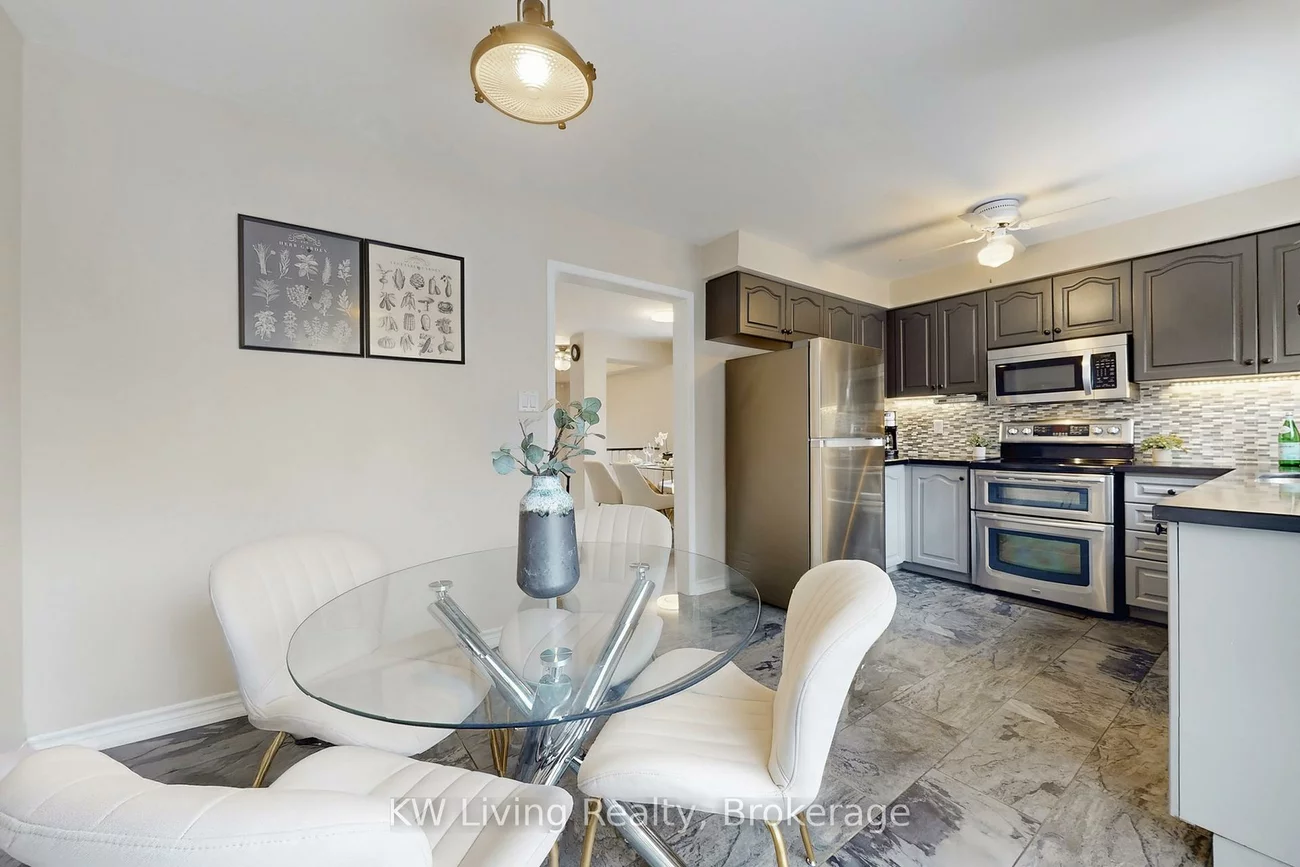 81, Mosaics, Aurora Highlands, Aurora