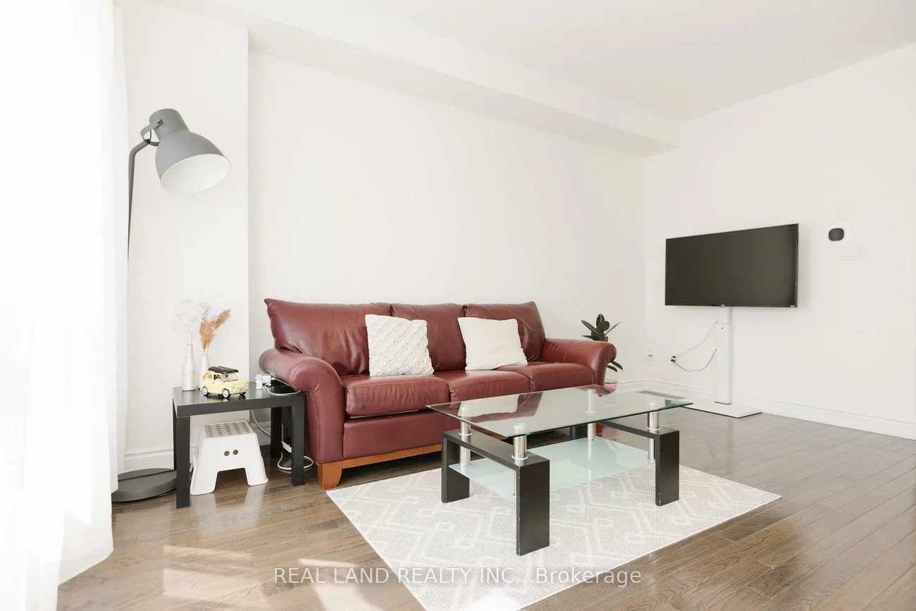 22, Loring Doolittle, Aurora Village, Aurora